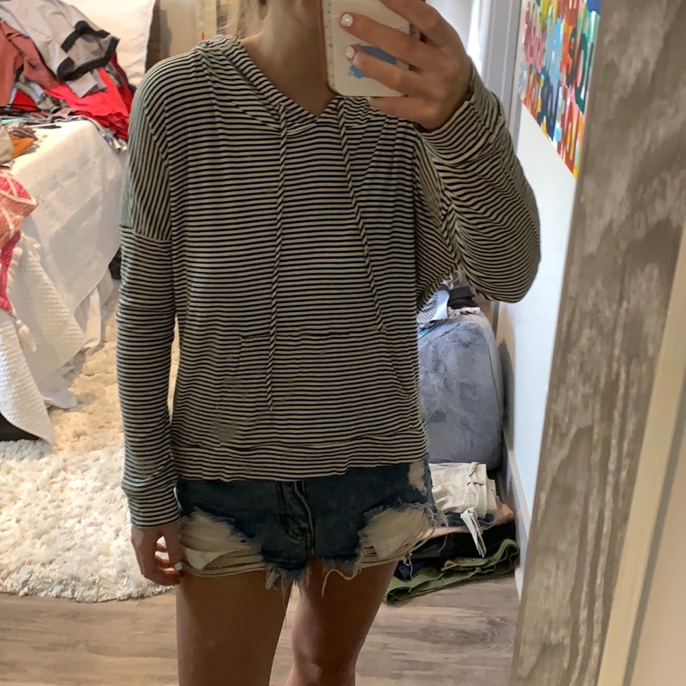 Striped pull over hoodie with ties